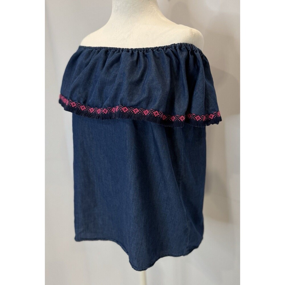 Signature Studio Women's L Blue Off Shoulder Chambray Blouse Embroidered Ruffle